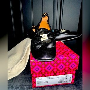 Tory Burch Flower Ballerina Flats
